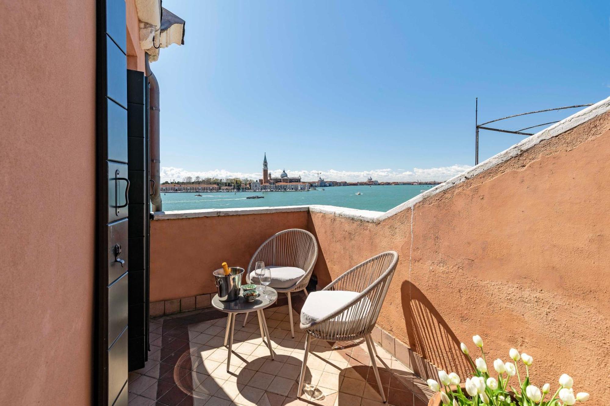 Apartment San Giorgio View With Terrace R&r Venedig