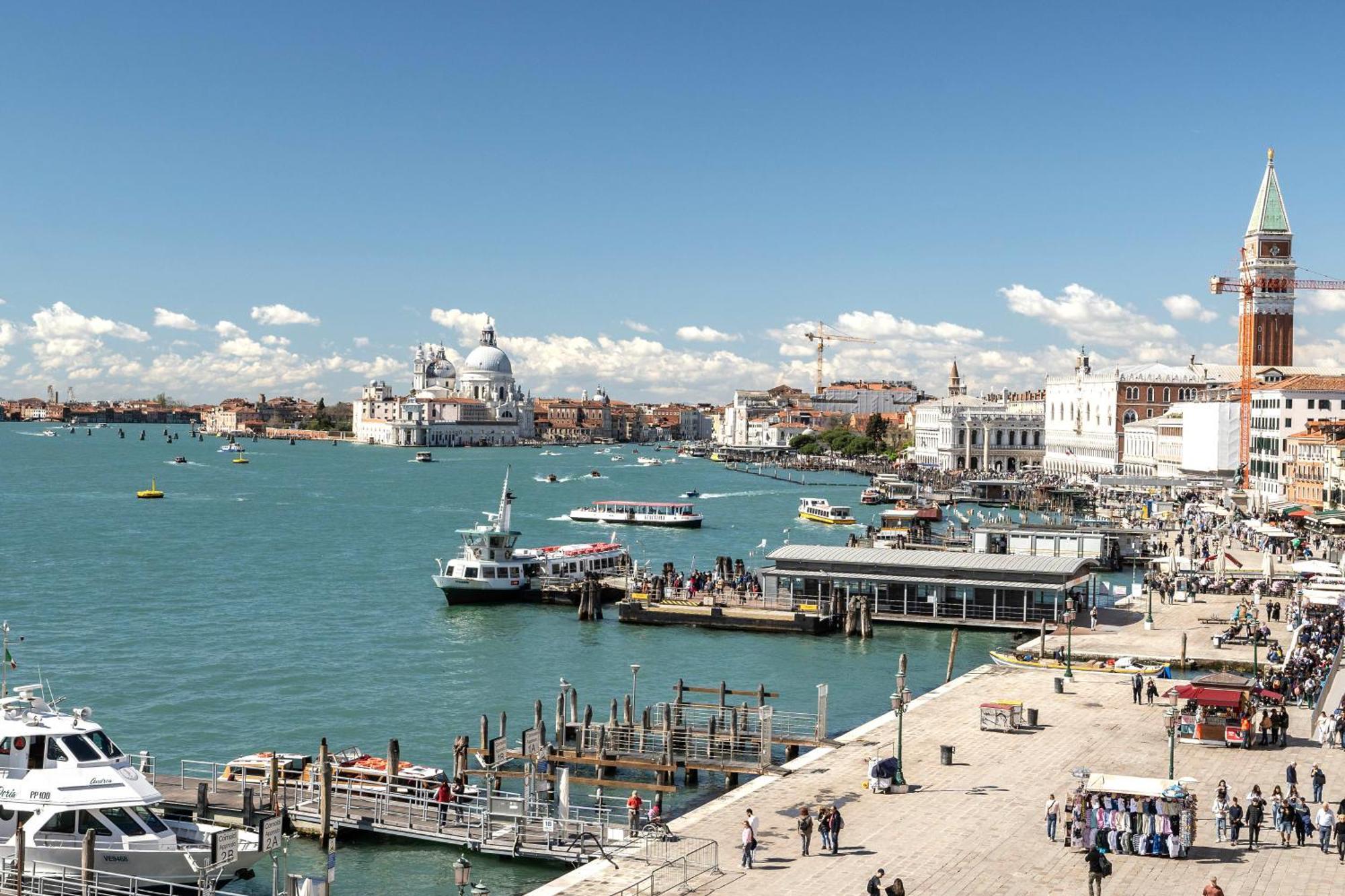 San Giorgio View With Terrace R&r Venedig