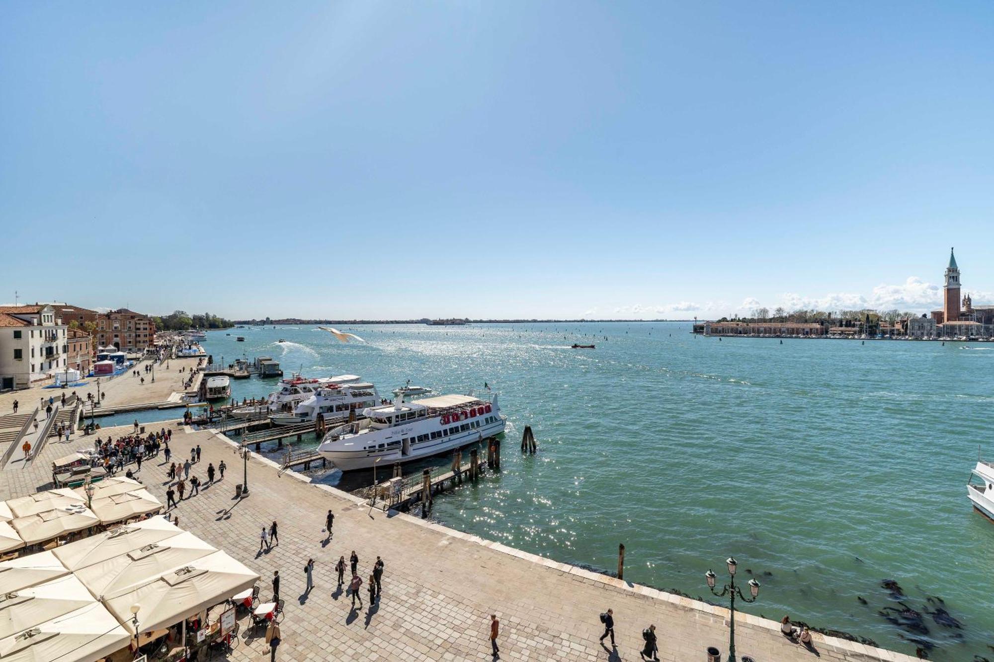 San Giorgio View With Terrace R&r Venedig